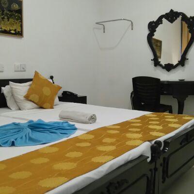 Beverly Hills Hotel Dehiwala-Mount Lavinia Dış mekan fotoğraf