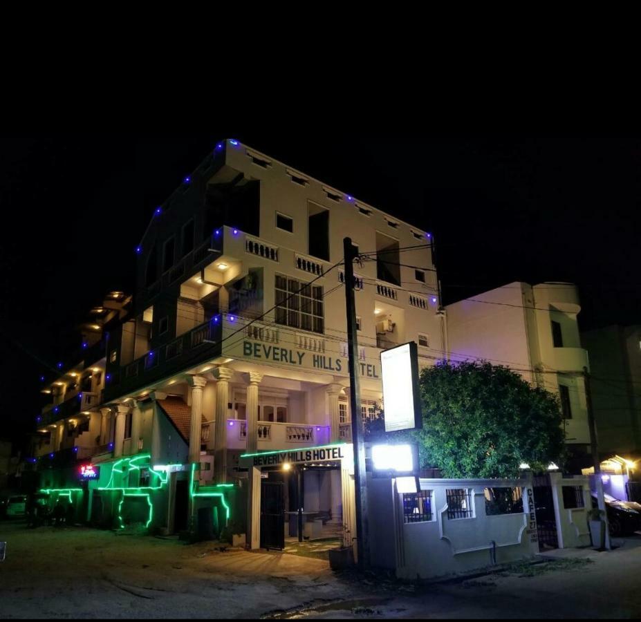 Beverly Hills Hotel Dehiwala-Mount Lavinia Dış mekan fotoğraf